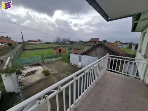 Casa en calle Amorin