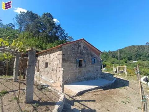 Casa en calle Carballal Riofrio