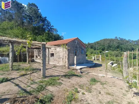 Casa en calle Carballal Riofrio