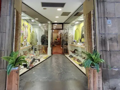 Local comercial en calle de Okendo, 7