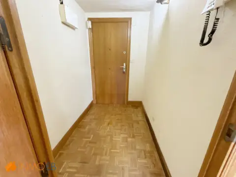 Piso en calle de Gaztelu, 19