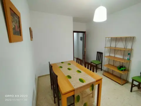 Piso en Almanjáyar-Rey Badis-La Paz