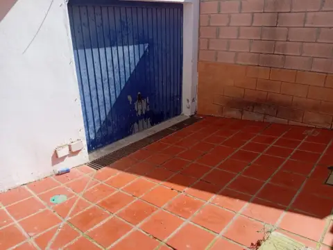 Casa unifamiliar en La Linea de La Concepcion