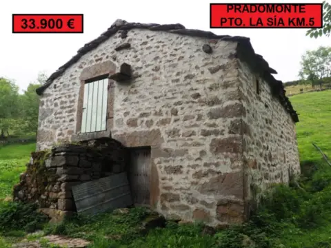 Casa en calle Lugar La Sia Km.5 (Sitio de Pradomonte), nº 29
