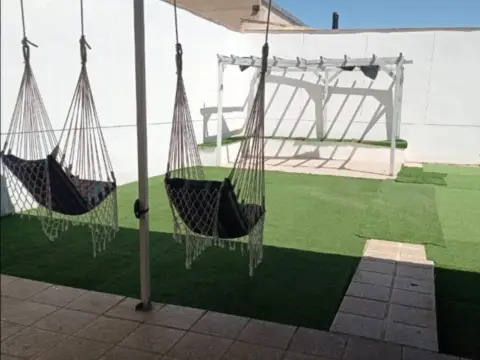 Casa pareada en calle Mayor