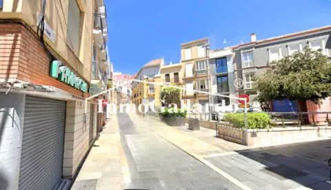 Piso en calle Dos Aceras