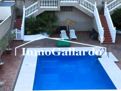 Chalet adosado en Rincón