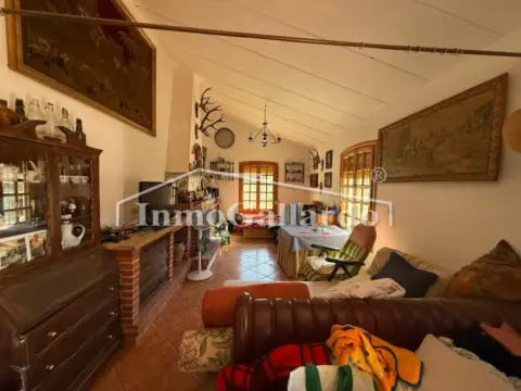 Casa en El Candado-Camino de Olías-Camino de los Montes