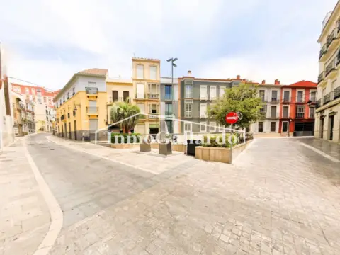 Piso en calle Dos Aceras