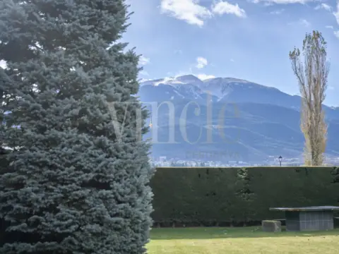 Casa adosada en Urbanización Golf Fontanals