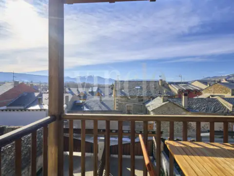 Casa adosada en Carrer Julia Lybica
