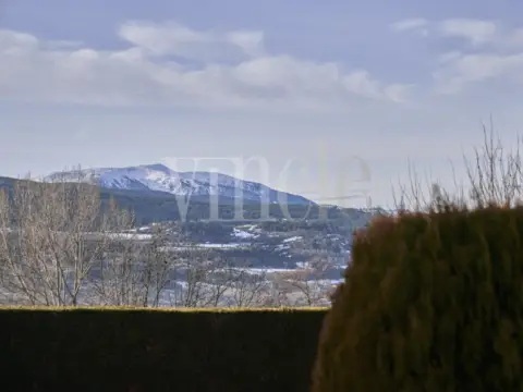 Dúplex en calle Route D´Aja