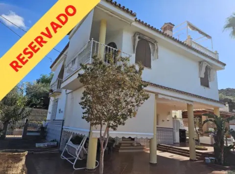 Finca rústica en calle de El Alcaide