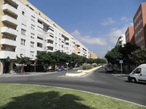 Piso en Avenida Janes Bowles