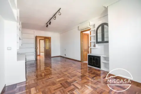 Piso en calle de Francisco Medrano