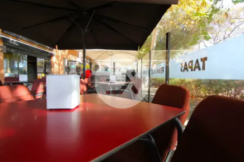 Local comercial en El Castell-Poble Vell