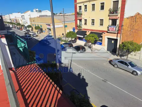 Casa en calle Real Utrera