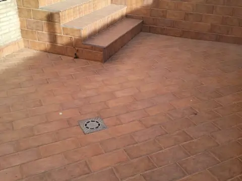 Chalet adosado en calle de la Espátula