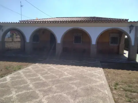 Casa en calle Valdezorra , nº 2