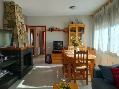 Chalet en Sant Feliu de Buixalleu