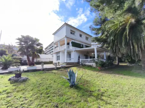 Chalet en Carrer de la Farola