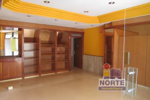 Local comercial en Ensanche