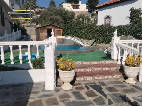 Casa en Avenida Beatriz de Bobadilla