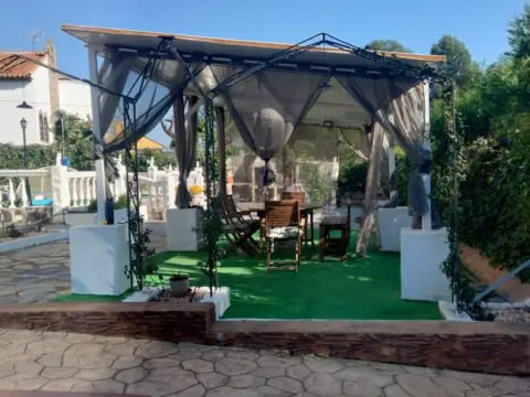 Casa en Avenida Beatriz de Bobadilla