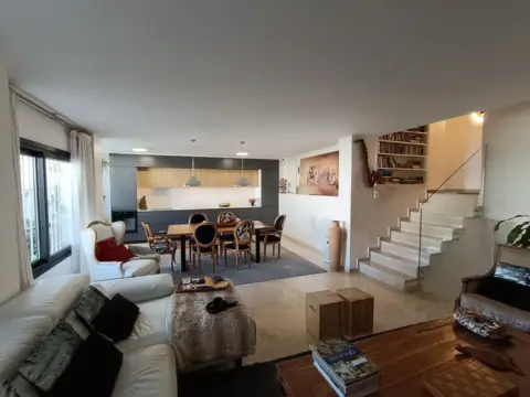 Dúplex en Seghers