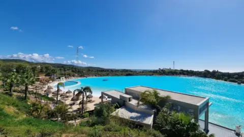 Apartamento en Urbanización Alcazaba Lagoon