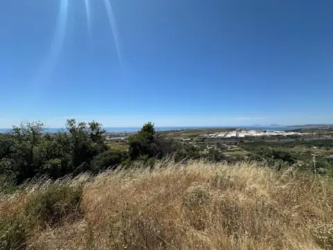Terreno en Camino Pantoja