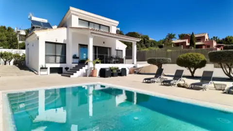 Chalet en calle del Alcornoque