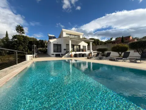 Chalet en calle del Alcornoque