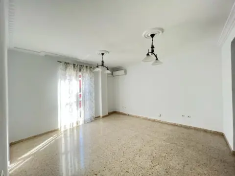 Piso en Cuesta de los Marchaos