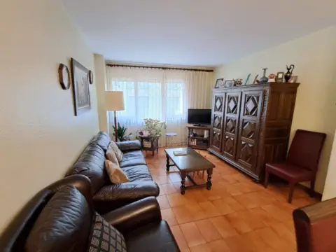 Piso en calle Sant Esteve,