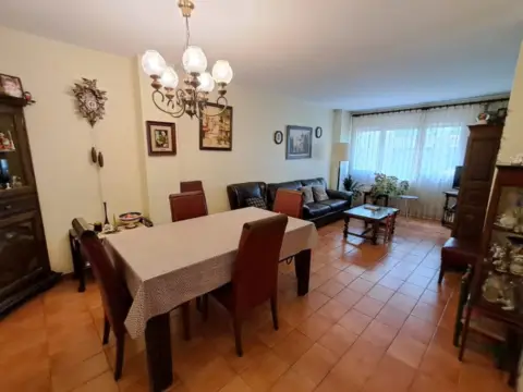 Piso en calle Sant Esteve,