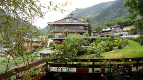 Piso en calle Pleta de Les Bons