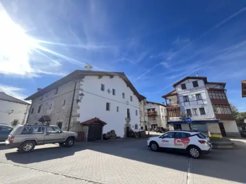 Piso en calle Alde Zaharra