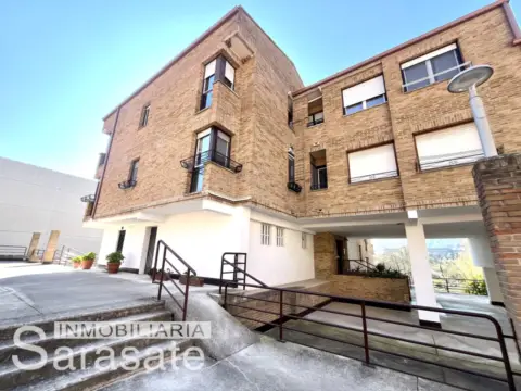 Piso en Plaza Fuente Salud