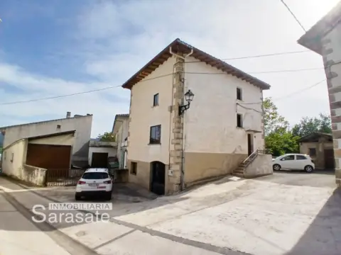 Casa en calle Medio Barrio