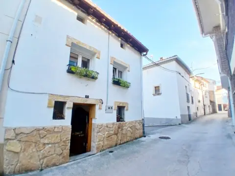 Casa en calle Mayor
