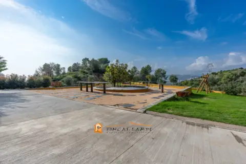 Finca rústica en Sant Feliu de Llobregat