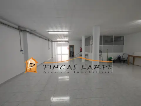 Local comercial en Illa Deportiva