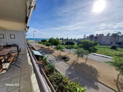 Piso en Avinguda del Prat, 6