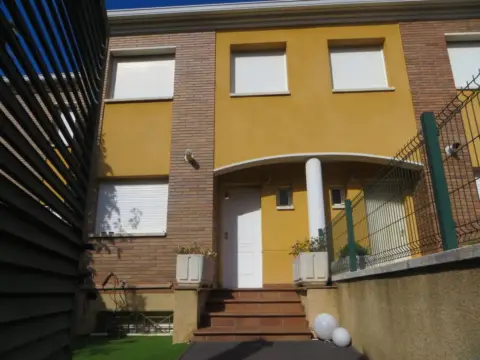 Casa en Carrer Josep Irla, 38
