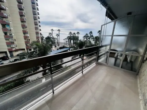 Piso en Paseo de la Reina Sofía, 1