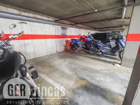 Garaje en Avinguda de Madrid, 107