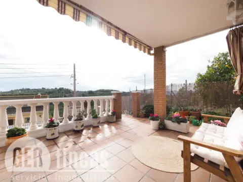 Casa en Carrer d'Algèria