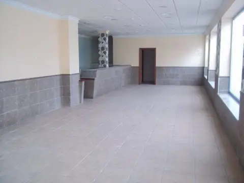 Local comercial en Avd Padre Villoslada