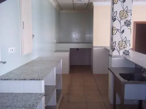 Local comercial en Avd Padre Villoslada